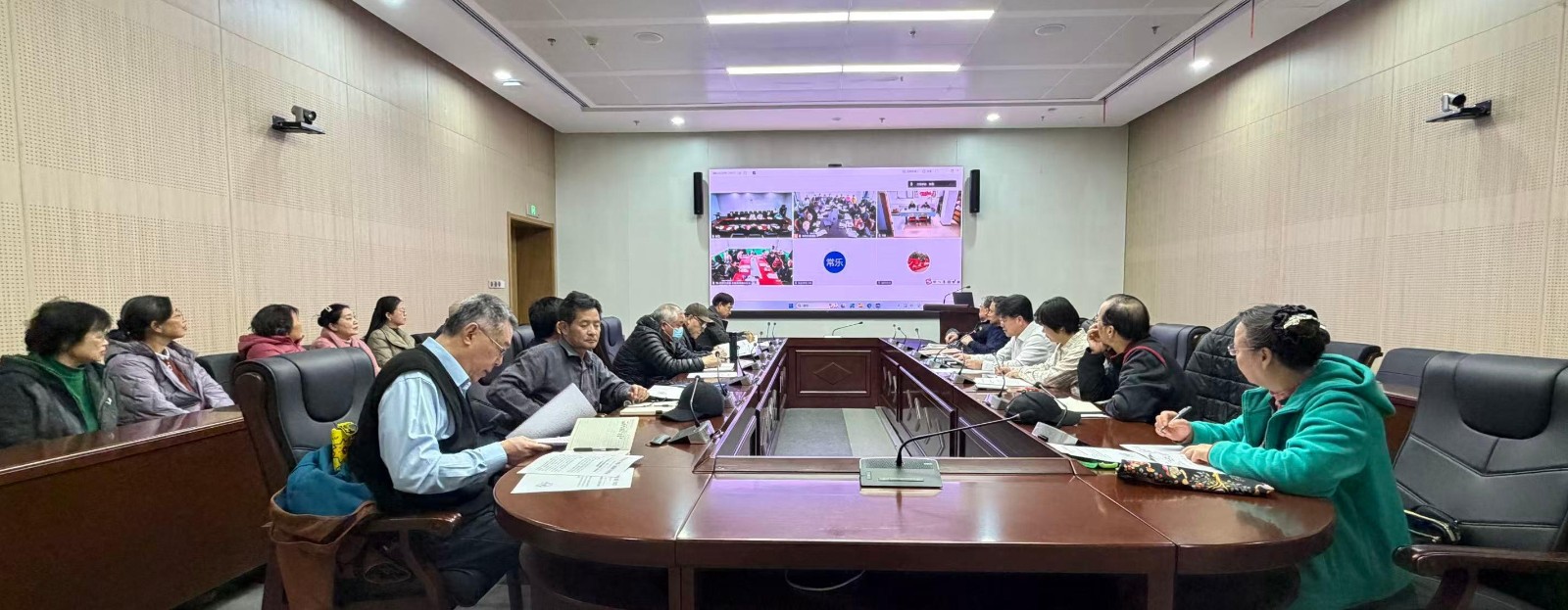 青岛会场.jpg